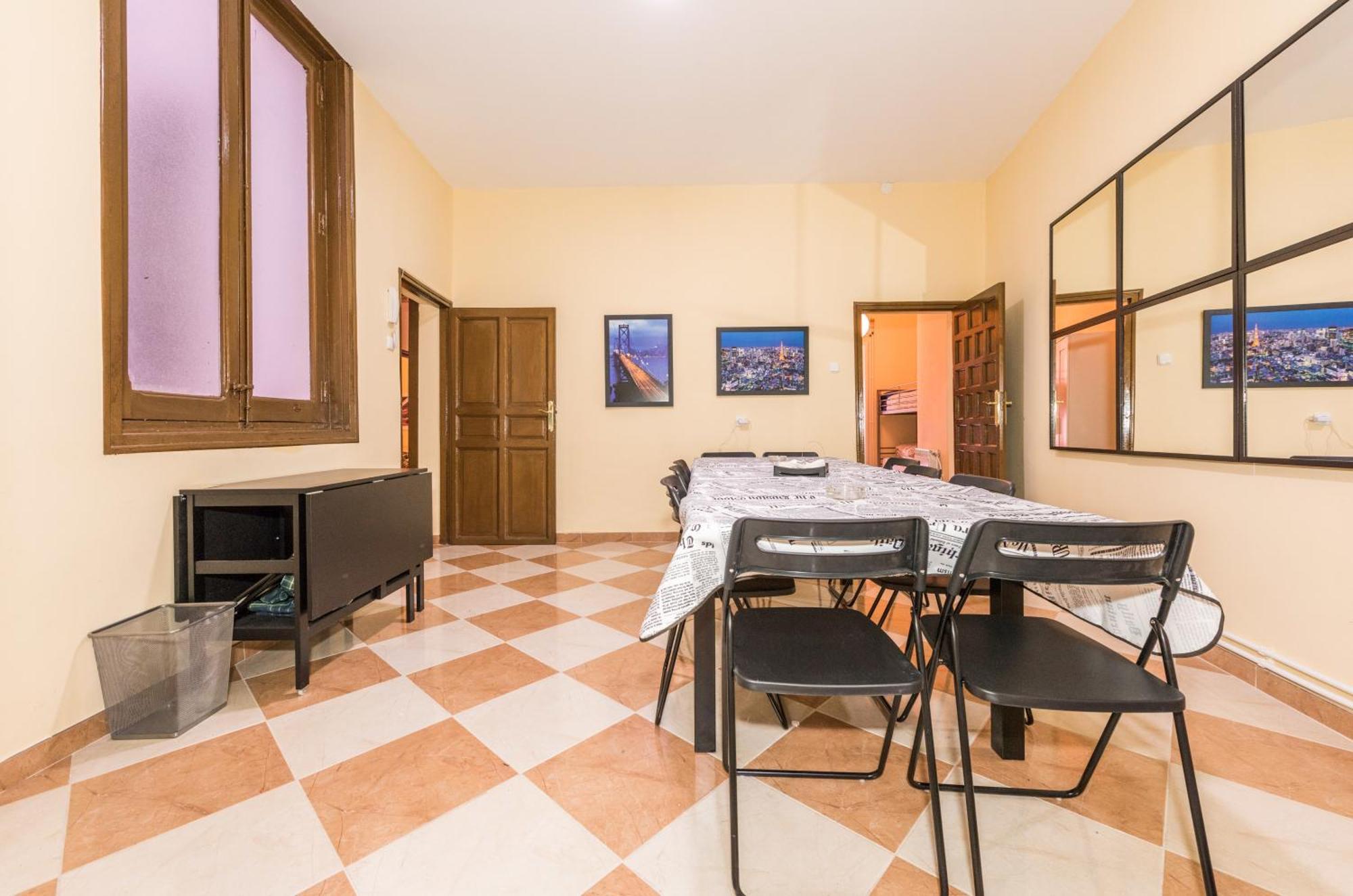 Grand Latina Apartment Madrid Eksteriør bilde
